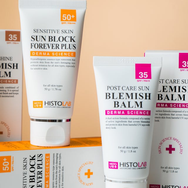 Dagelijkse Lichte Getinte SPF 50 Anti-Age Zink